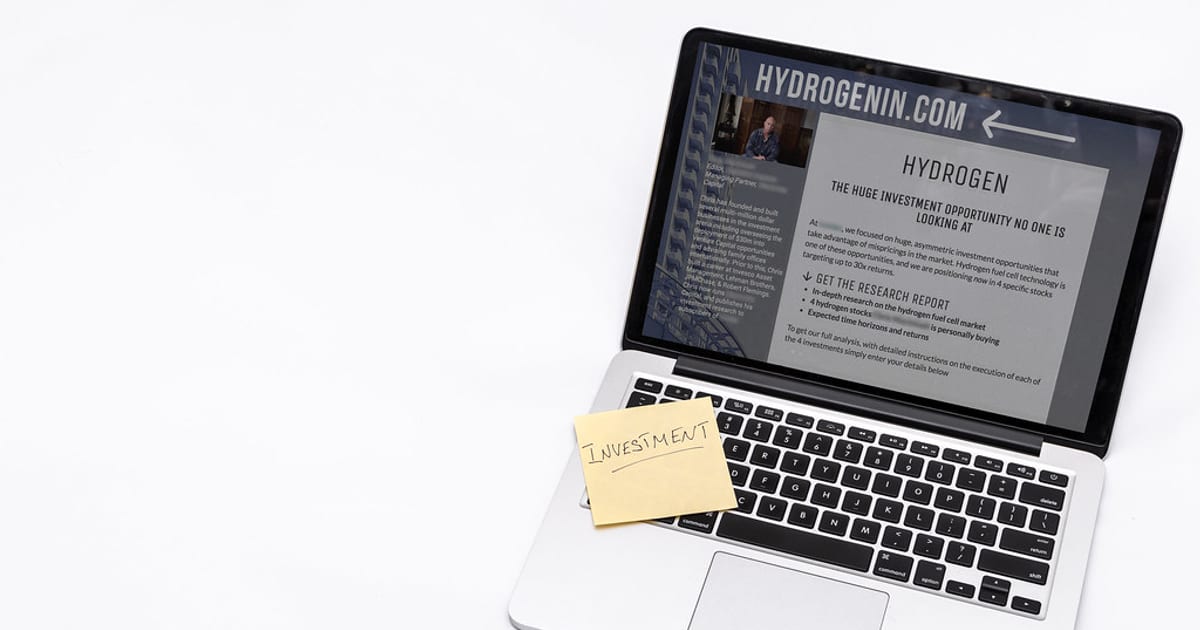 Resultados de búsqueda de Google en pantalla con métricas de posicionamiento orgánico